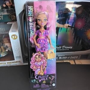Monster High Clawdeen Wolf 2022 G3 International Latin American Version. New.